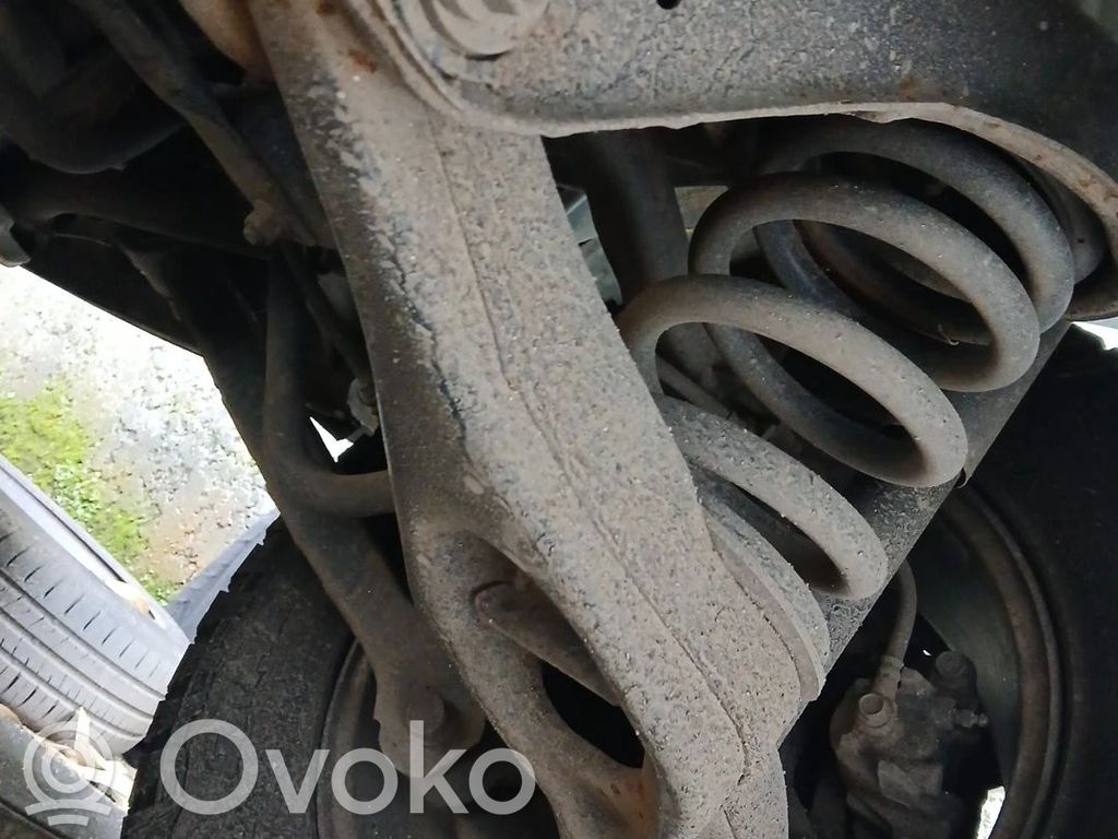 Mitsubishi Pajero Braccio di controllo sospensione posteriore
