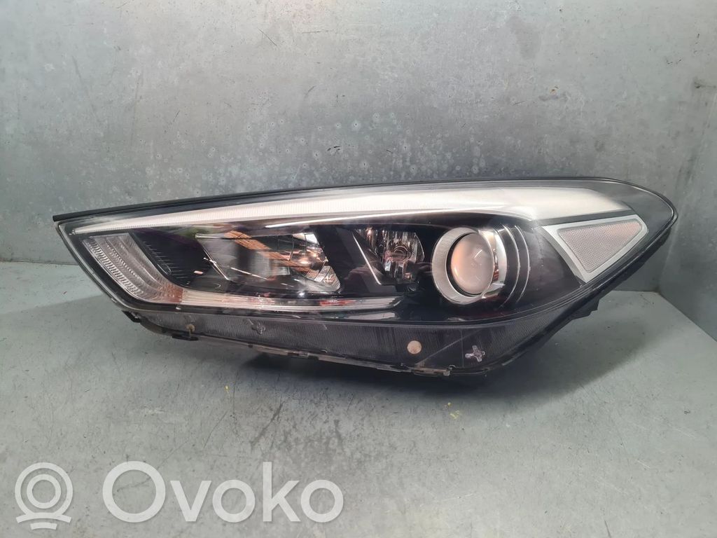 Hyundai Tucson TL Phare frontale 