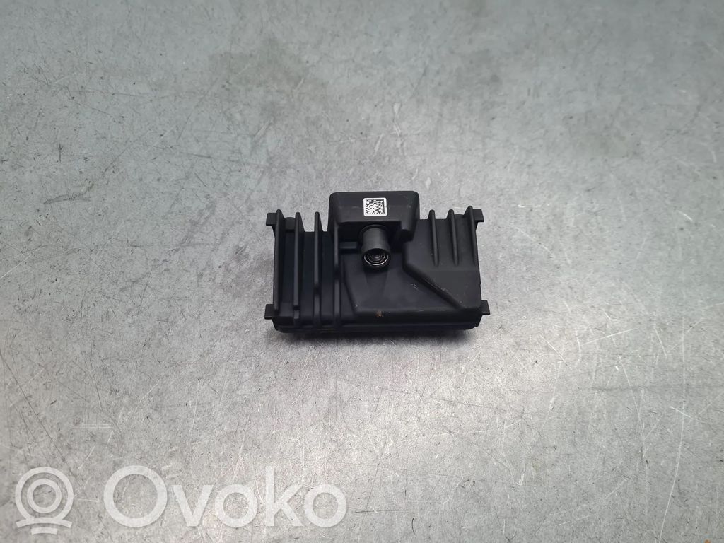 Renault Captur II Windshield/windscreen camera 