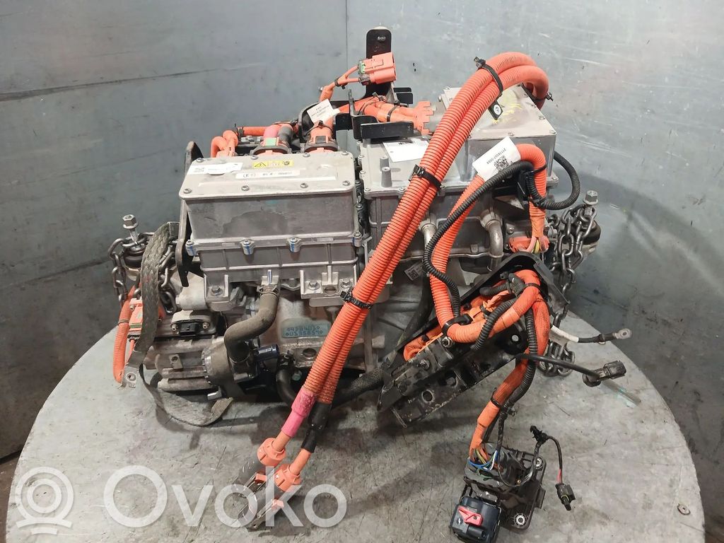 Двигатель   4DB401,0BCDCDC,290101552R,290K45880R,296055135R,U135859