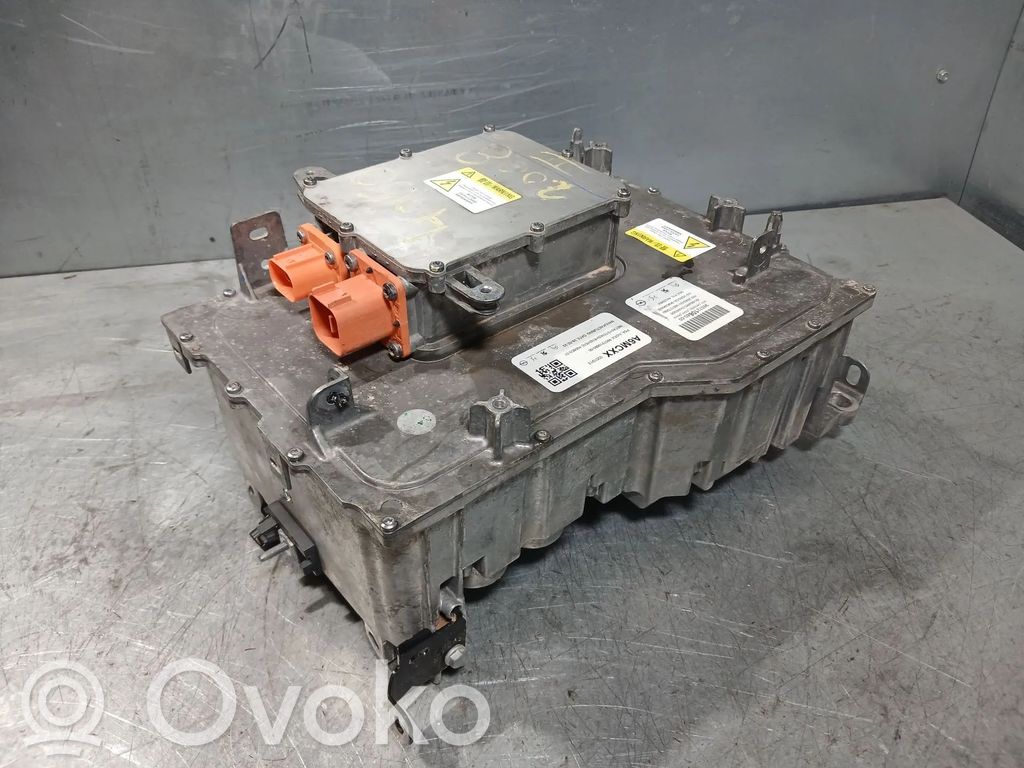 Inversor/convertidor de voltaje   9857210680,0251913,4010239001,9696395680,9857270580,A009D301,A6MCXX,AAC09600