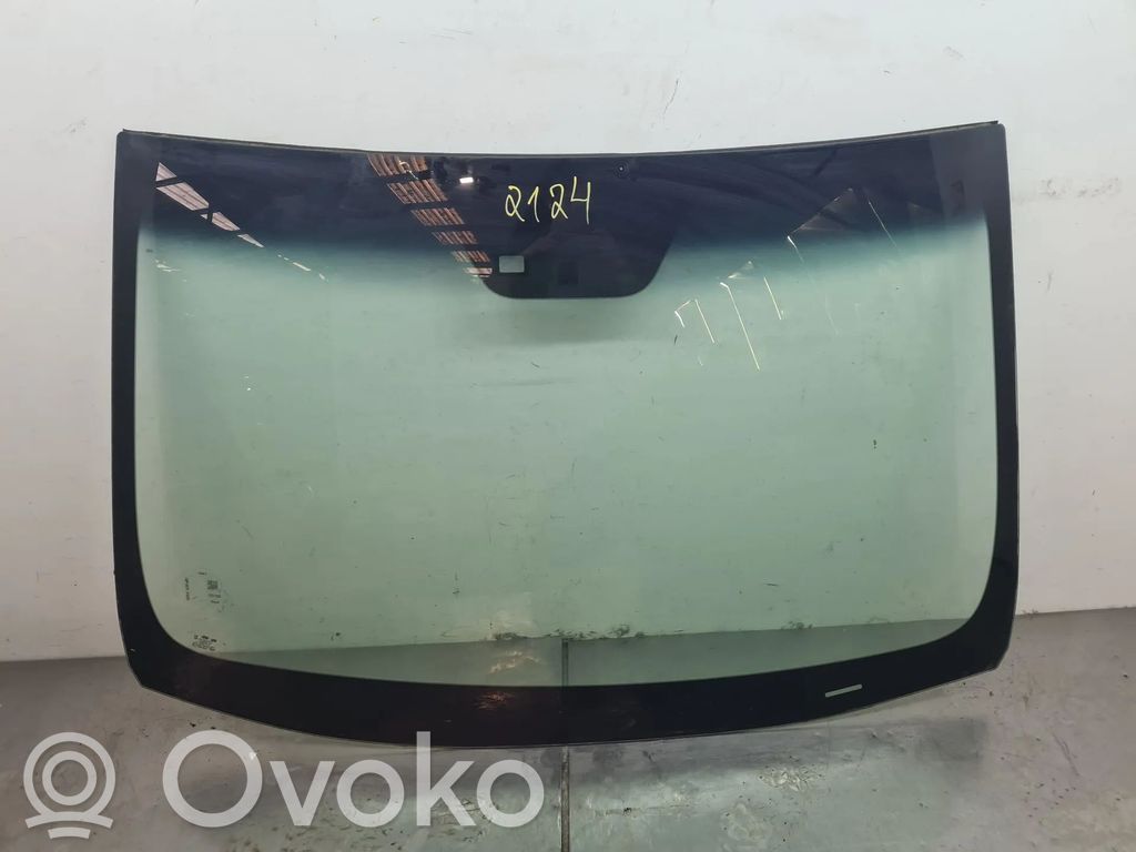 Front windscreen/windshield window   E1143R000380,DOT748AS1M53