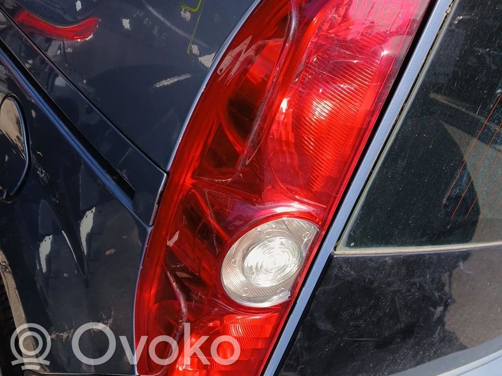 Fiat Doblo Takaluukun takavalot 