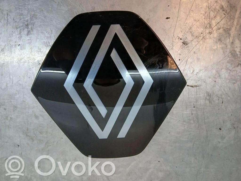 Renault Megane E-Tech Emblemat / Znaczek 
