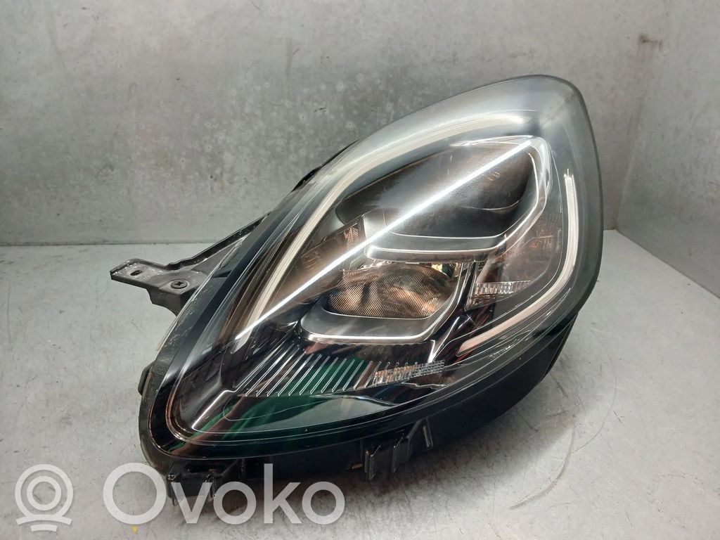 Ford Puma Priekinis žibintas 