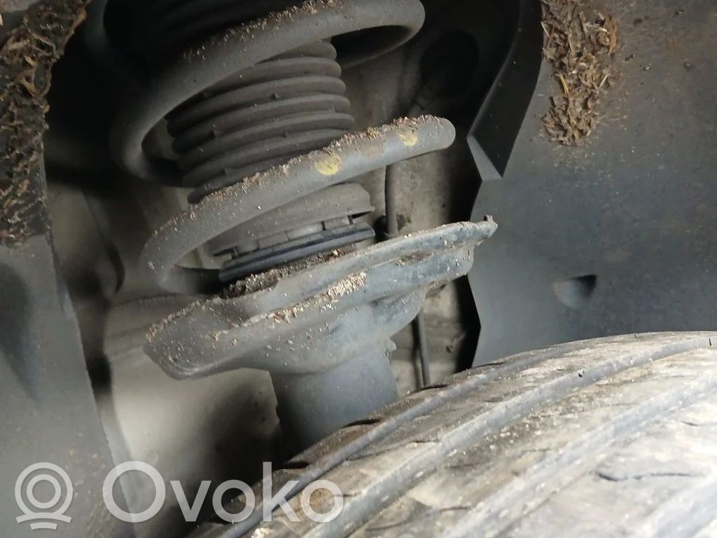 Skoda Karoq Priekšpusē amortizators 