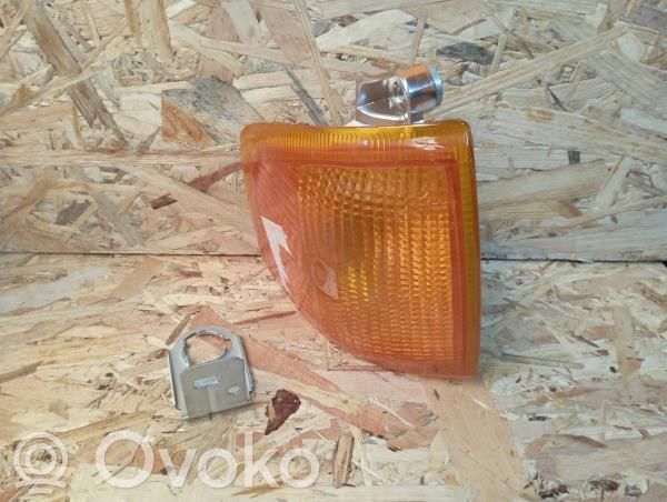 Ford Escort Blinker vorne Stoßstange 