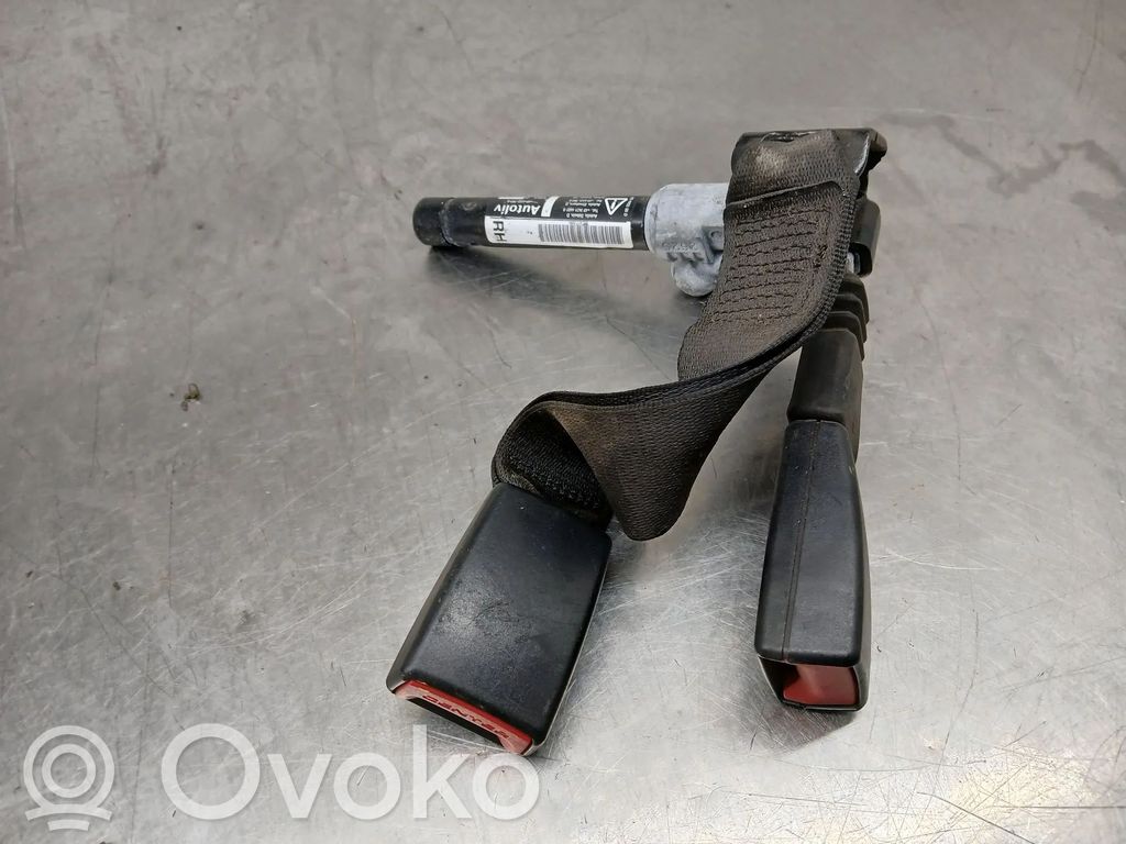 Rear seatbelt   607674300G
