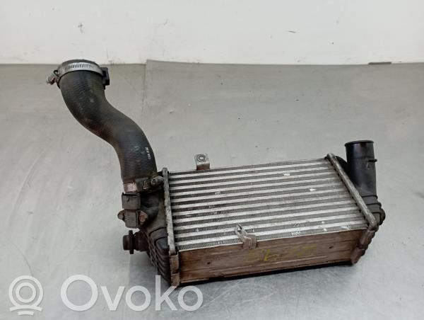 KIA Ceed Interkūlerio radiatorius 