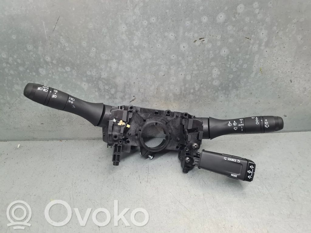 Other switches/knobs/shifts   255673502R,92960XL501047