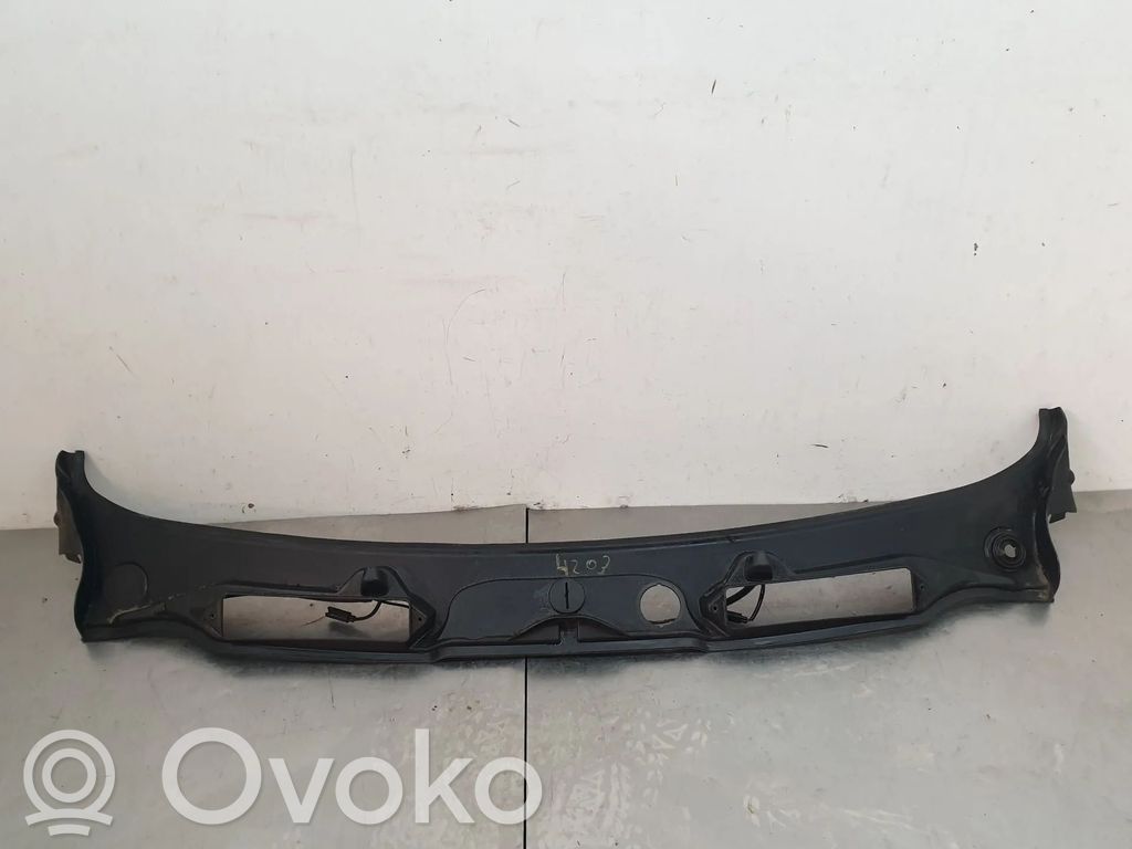 BMW 3 E92 E93 Wiper trim 