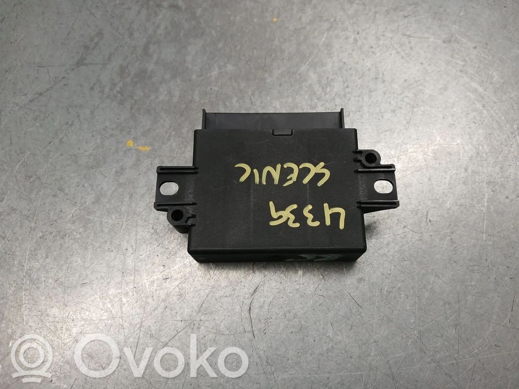 Parking PDC control unit/module   284L01667R,EF85905