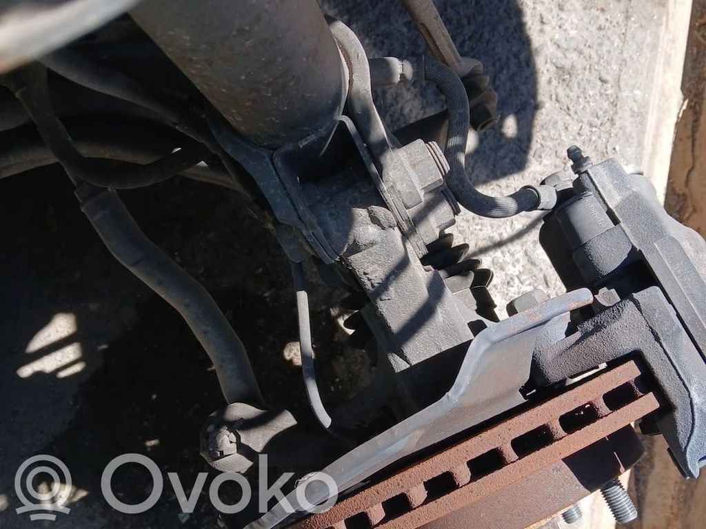Toyota Yaris Fuso a snodo con mozzo ruota anteriore 