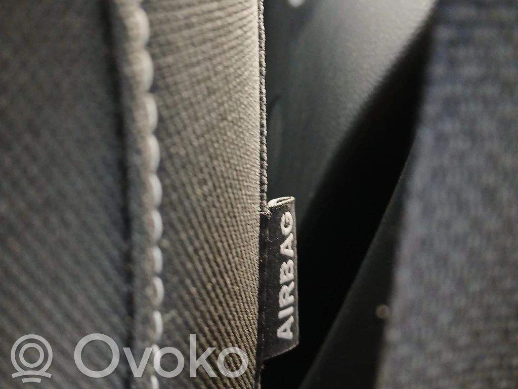 Renault Arkana Istuimen turvatyyny 