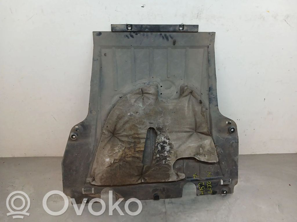 Renault Clio IV Protecție inferioară motor 