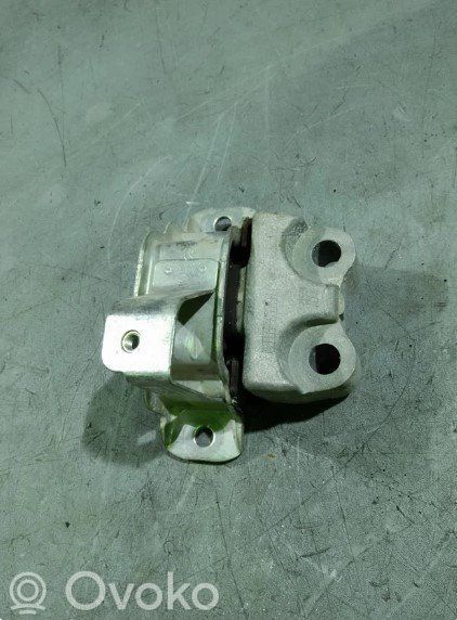 Fiat Doblo Engine mount bracket 
