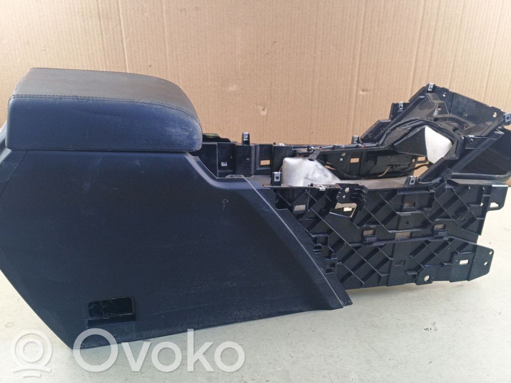 Land Rover Range Rover Evoque L538 Armrest 