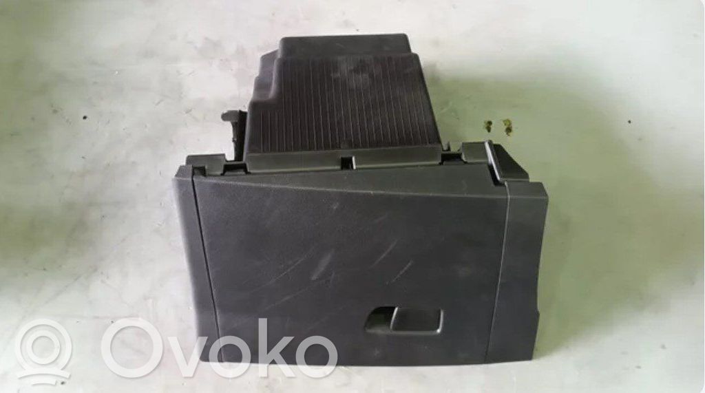 Guantera   681082518R