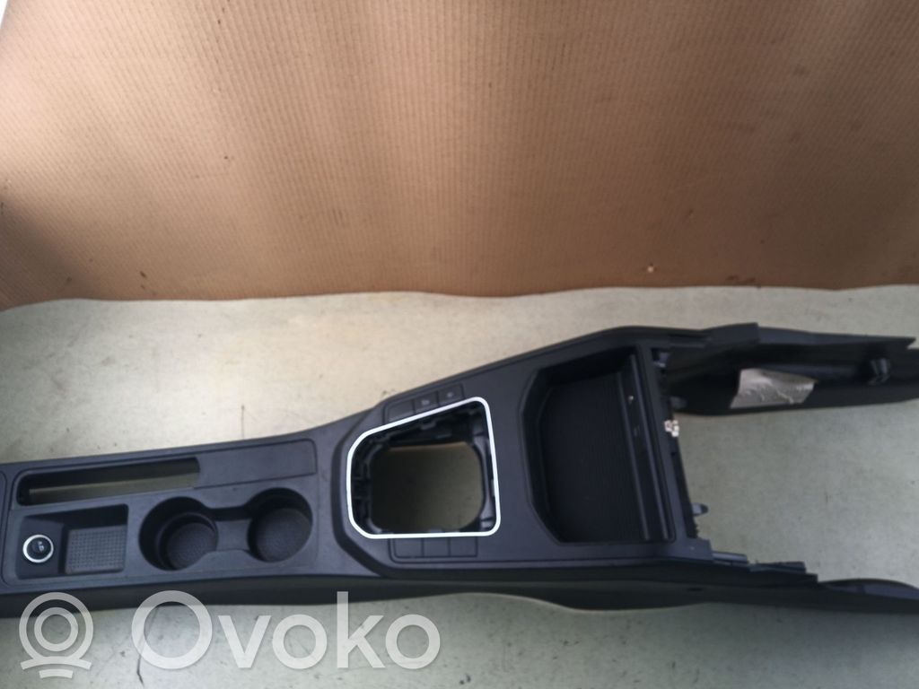 Seat Ibiza V (KJ) Consola central 