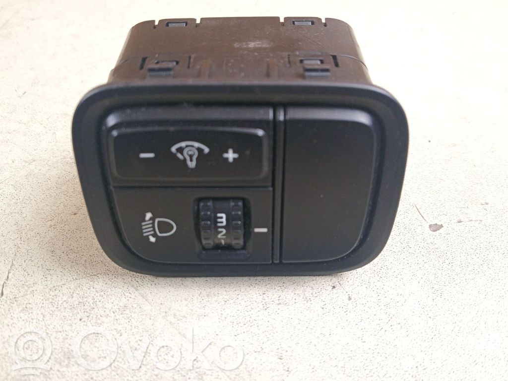 Interruptor de luz   93700D4000