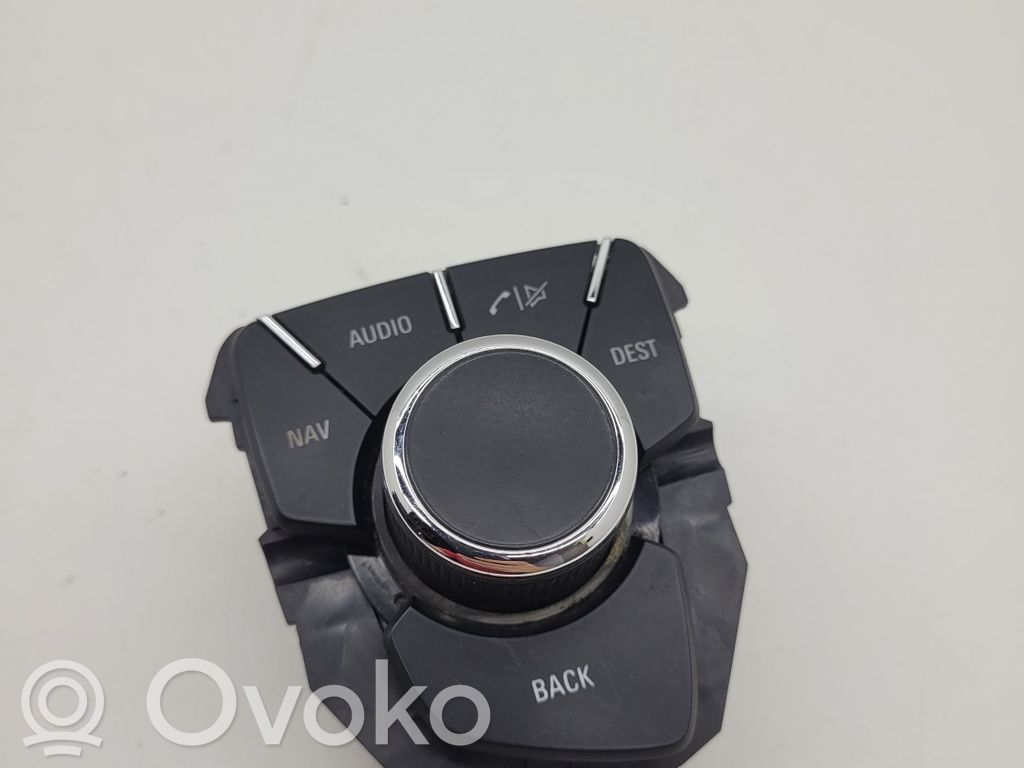Opel Insignia A Head unit multimedia control 