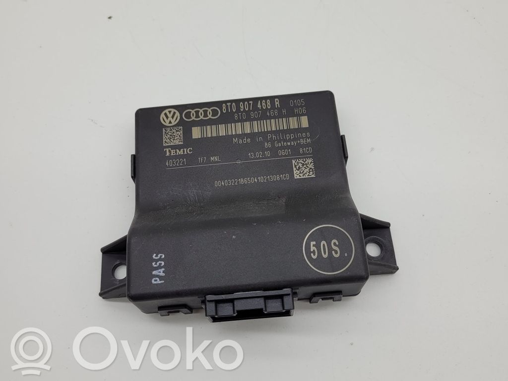 Audi A5 8T 8F Gateway control module 