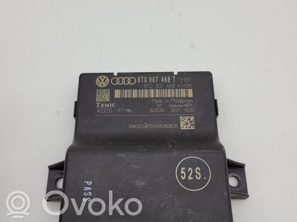 Audi A5 8T 8F Gateway control module 