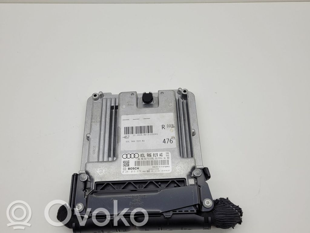 Audi A6 S6 C6 4F Engine control unit/module 