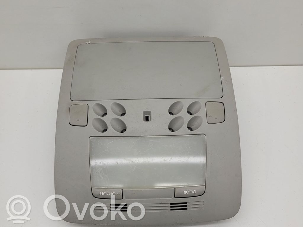 Lexus IS 220D-250-350 Priekinių vietų apšvietimo žibintas 