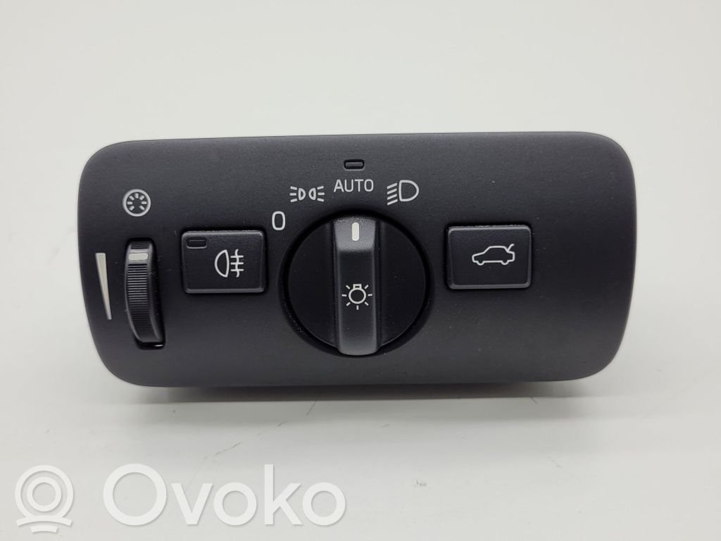 Volvo V40 Light switch 