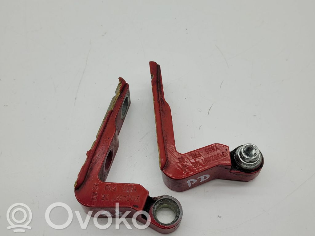 Volvo V40 Front door hinge set 