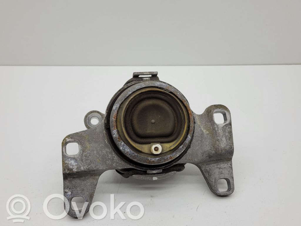 Volvo V40 Gearbox mount 