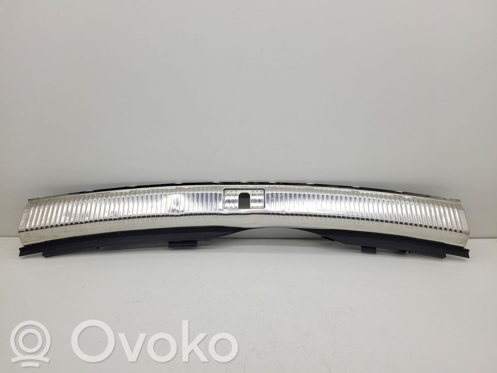 Audi A6 S6 C7 4G Osłona pasa bagażnika 