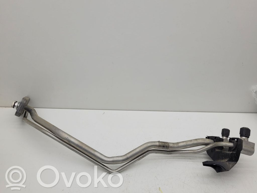 BMW X5 E70 Air conditioning (A/C) pipe/hose 
