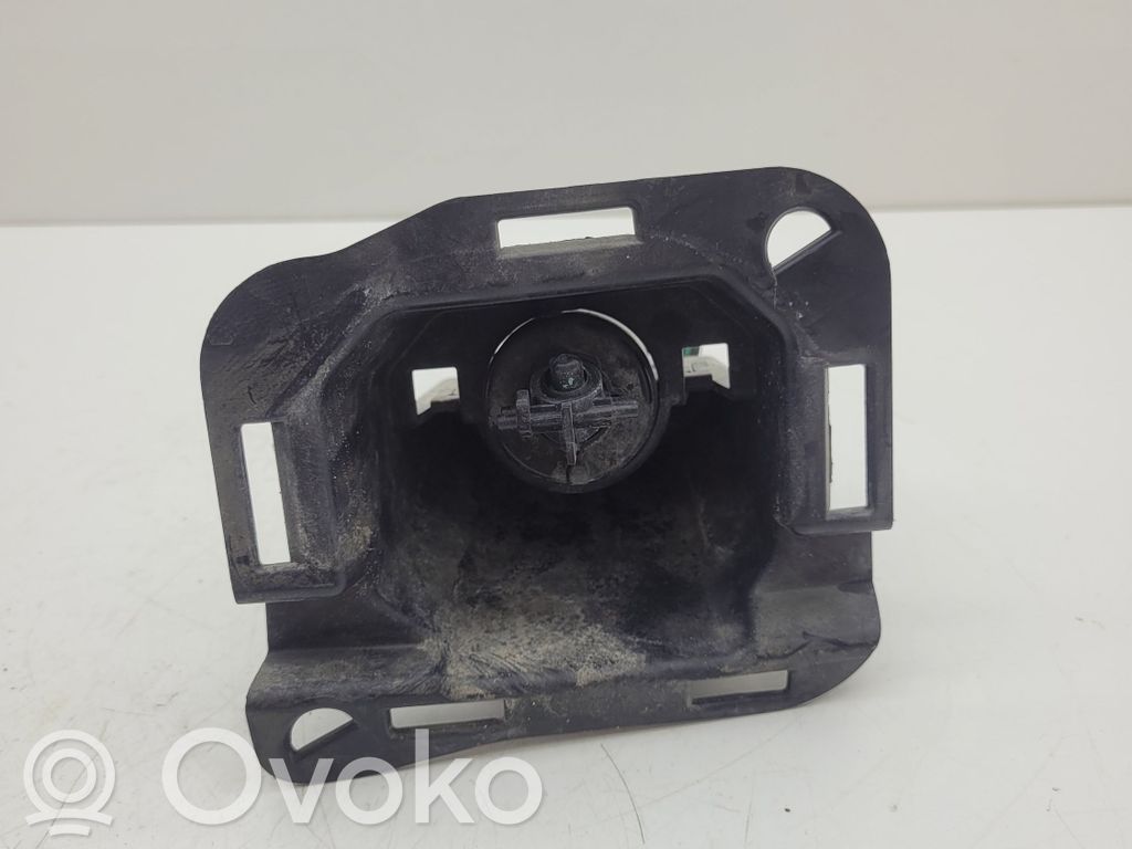 BMW X5 E70 Headlight washer spray nozzle 