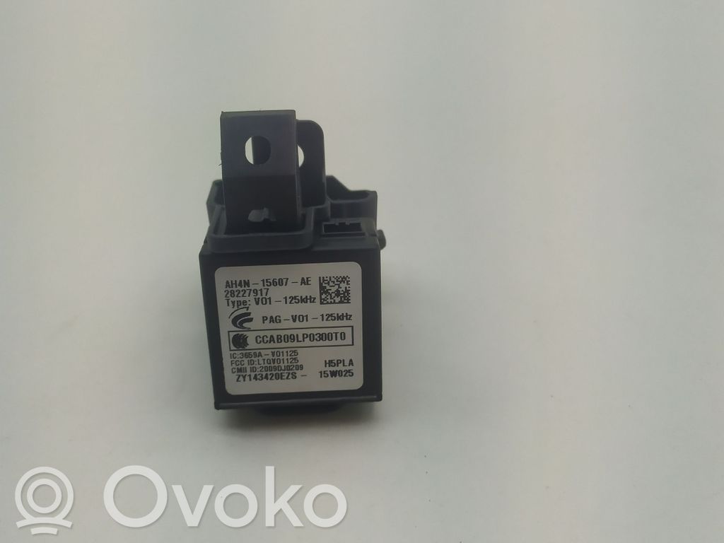 Volvo V40 Cross country Ignition lock 