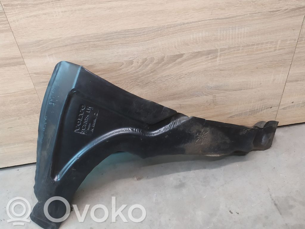 Volvo V40 Cross country Putoplastas sparno 