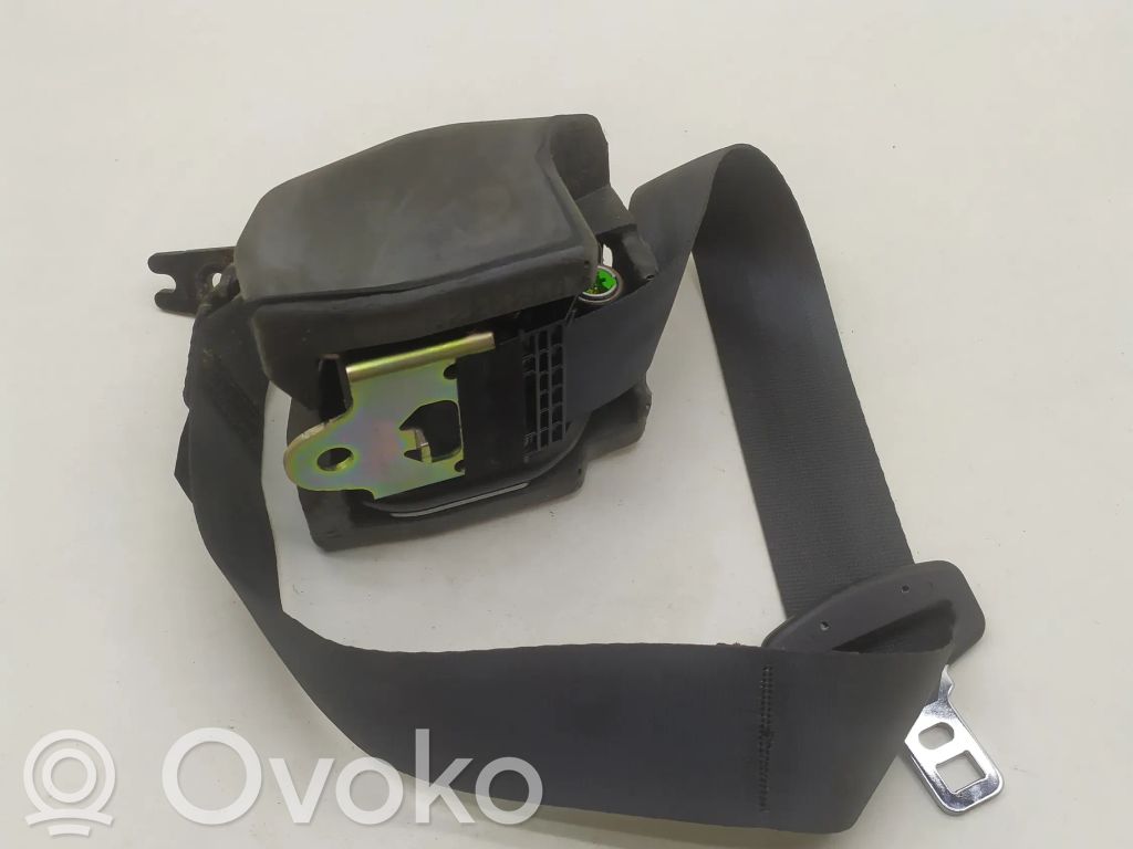 Volvo V40 Cinturón trasero 
