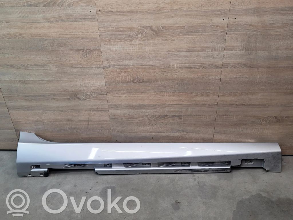 Volvo V40 Sill 