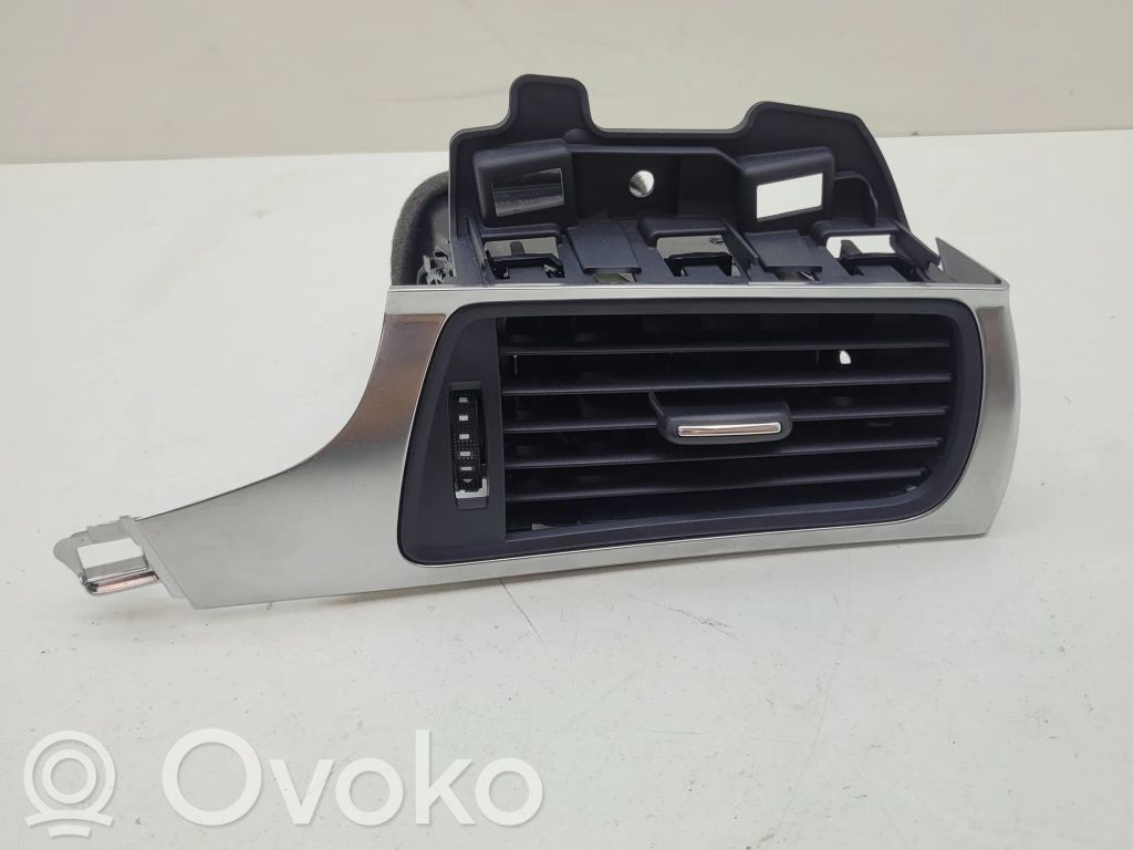 Audi A6 S6 C7 4G Boczna kratka nawiewu deski rozdzielczej 