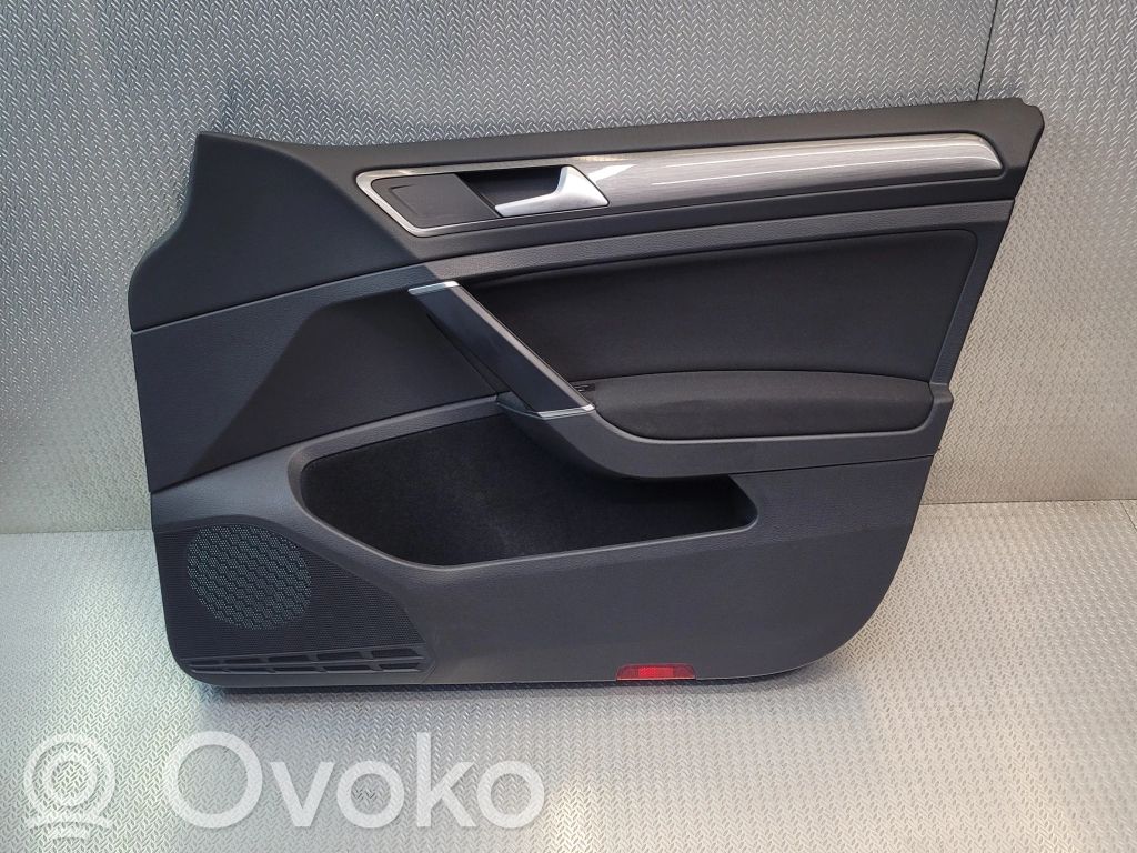 Volkswagen Golf VII Boczki / Poszycie drzwi przednich 