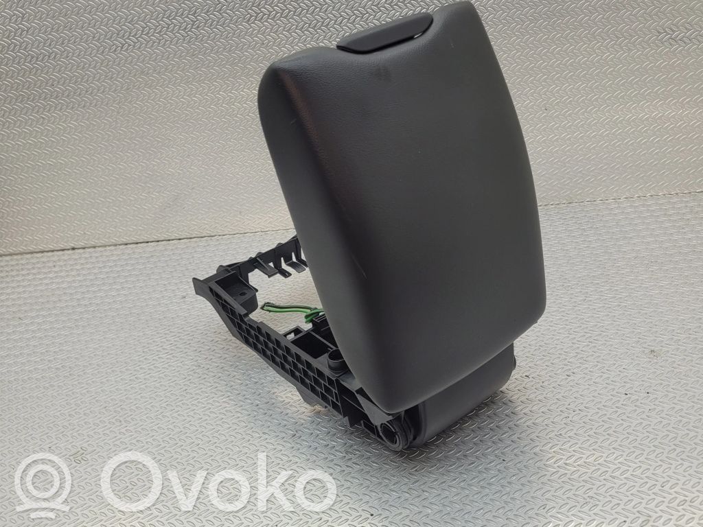 Volvo XC60 Armrest 