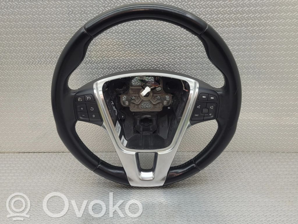 Volvo V40 Vairas 