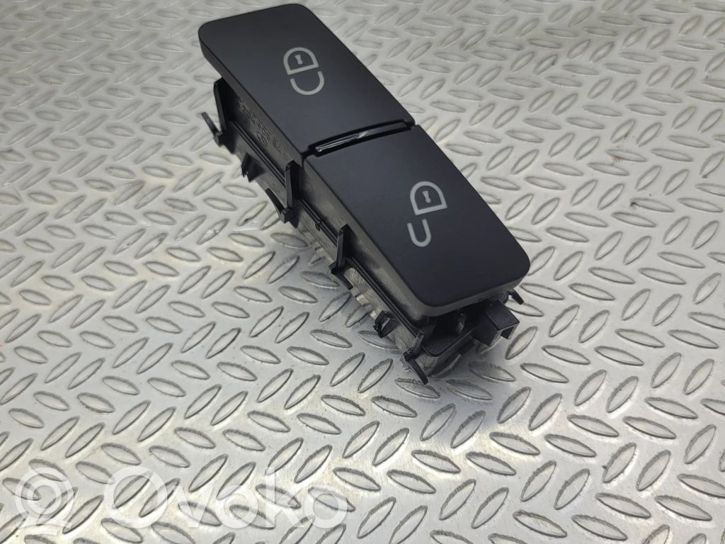 Mercedes-Benz E A207 Botón interruptor de bloqueo de puertas 