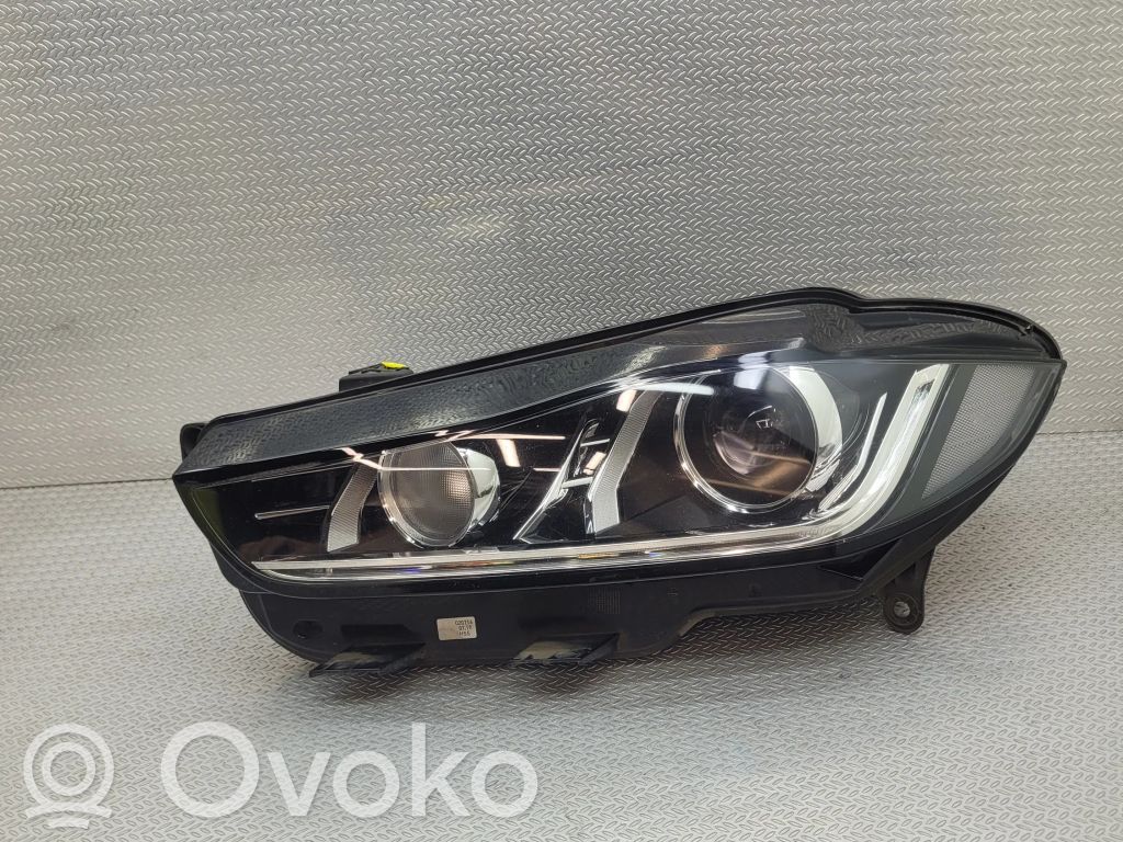 Jaguar XE Phare frontale 