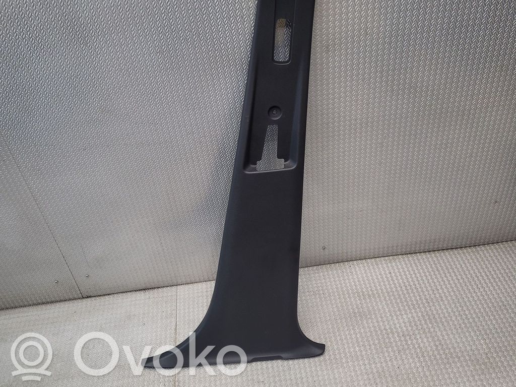 Dacia Spring Pilar (B) (superior) 