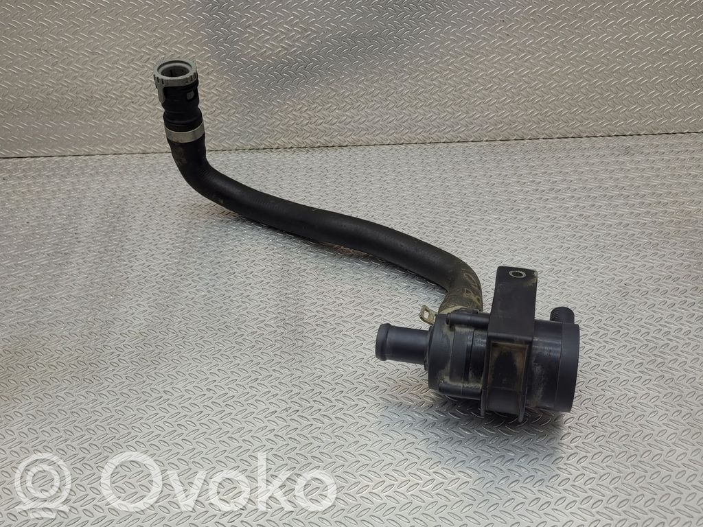 Volvo V40 Cross country Electric auxiliary coolant/water pump 