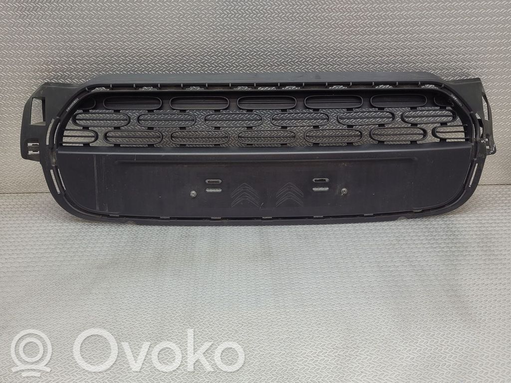 Citroen C3 Front bumper lower grill 