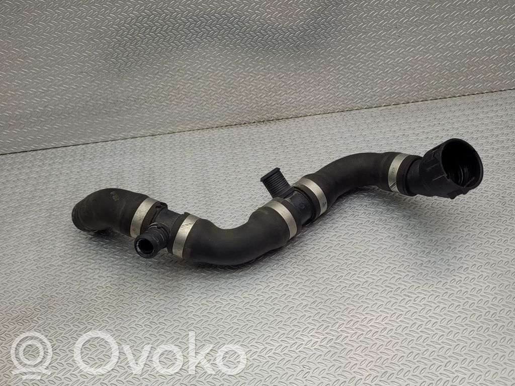 Volvo V40 Cross country Engine coolant pipe/hose 