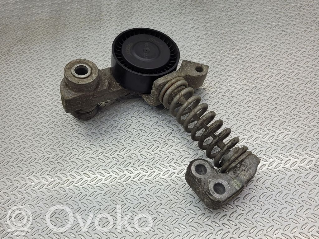 Volvo V40 Cross country Diržo įtempėjas 